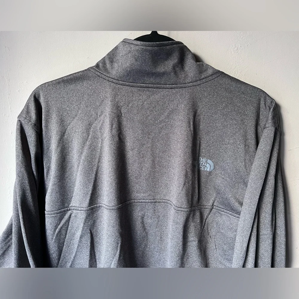 The North Face 1/4 Zip Athetic Jacket Performance Running Gray‎ Mens Size XL